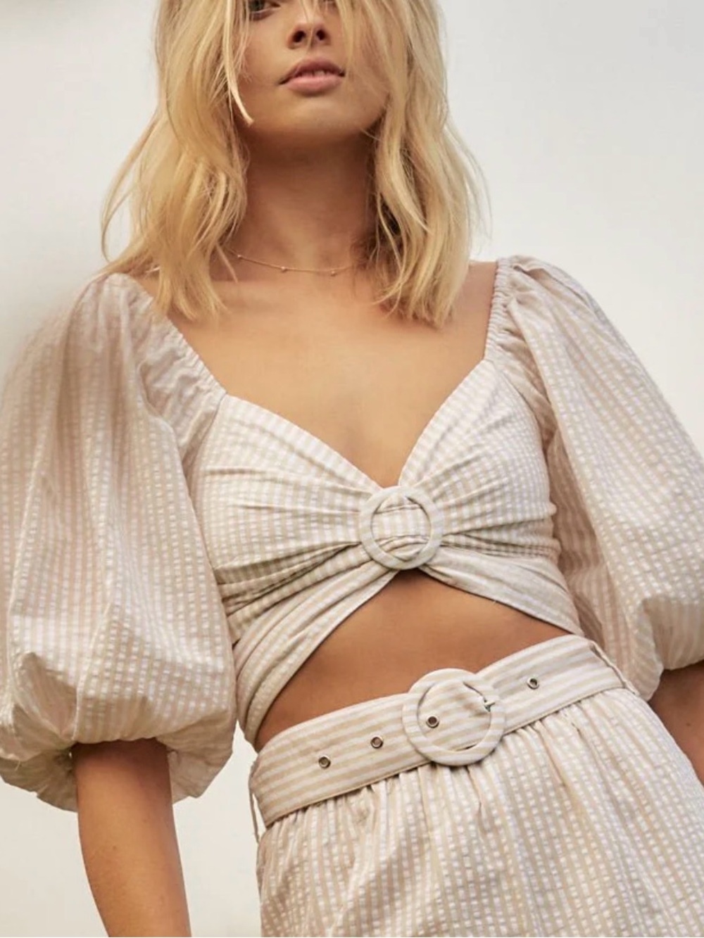 MINKPINK
Lune Seersucker Top in White/Tan Size Small
